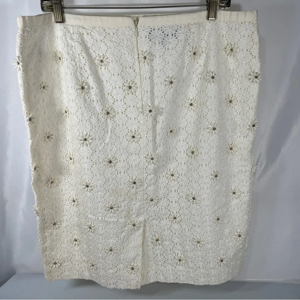 Talbots cream eyelet Skirt